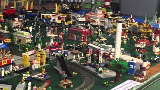 preview picture of video 'Connor's visit to the Model Train Show in Kingston NY - Lego City part 1'