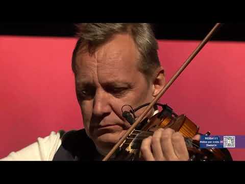 "Dzejnieka dziesma" (J. Lūsēns / M. Zālīte)  | Zigfrīds Muktupāvels, Jānis Lūsēns