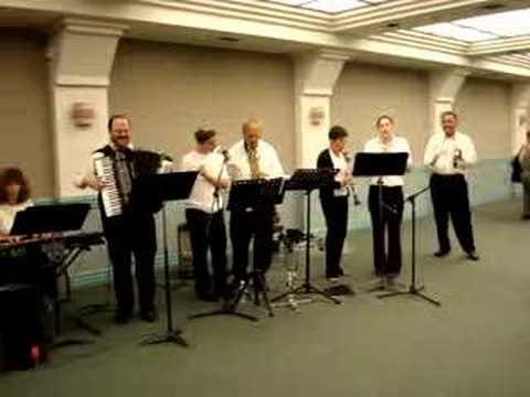 Temple Har Zion Klezmer Band part 2