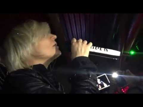 Laura Bono - Un Minuto Dolcissimo live all'ATM BAR - OUT Milano 18.01.2015