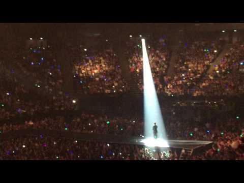 KCON FRANCE 2016 - Lee HongKi, Choi JongHoon(FTISLAND) + TAEMIN(SHINEE) + F(x)