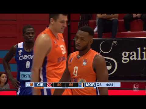 Bjelica dunks... and a foul! (Cibona - Mornar, 5.10.2019)