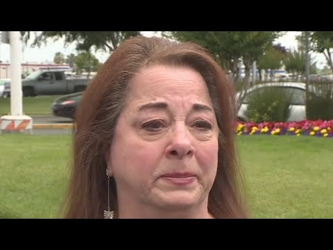 download lagu mp3 mp4 Tom Smiley, download lagu Tom Smiley gratis, unduh video klip Tom Smiley