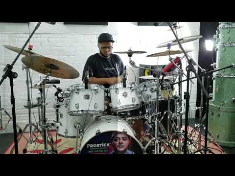 Musica "Marcado" Elyas Vianna / Renascer Praise 20 - Alexandre Fininho