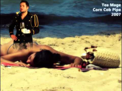 Tea Mage - Corn Cob Pipe