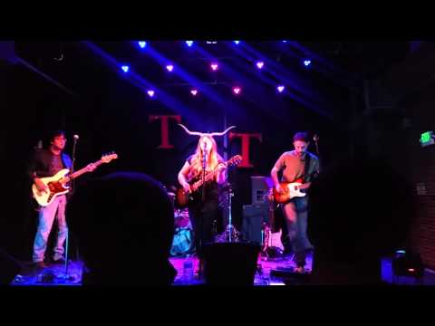 Temple Canyon - Shadow [Tractor Tavern Jan 7, 2016]
