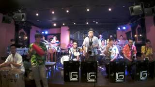 SatoMusen [20160910-2] Esperando la Carroza