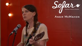 Angie McMahon - Keeping Time | Sofar London