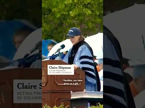 Columbia University President Is Booed at Commencement