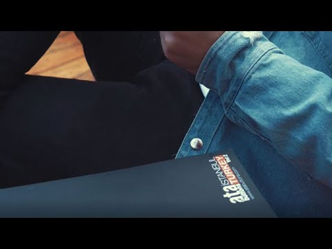 TR 200 Model Snap Button Advertorial