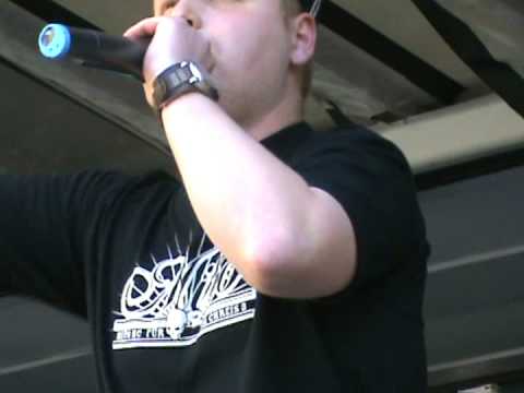 Mito mc feat  Serious - 3Mai Onetruthmusic