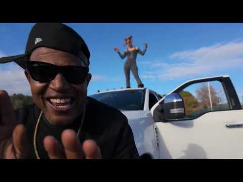 Mr. DJ – Slidin’ (Official Music Video)