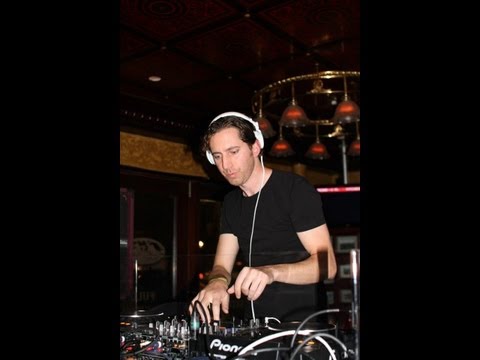 Marc JB Remixing seminar at ADE2012 - Part 1 of 3