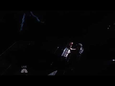 Justin Bieber performing SORRY on the voice