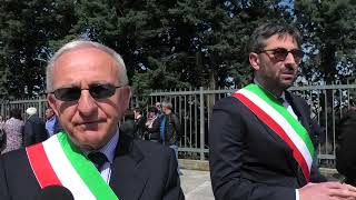 il-dolore-che-unisce-due-comunita