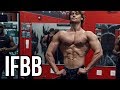 Training To Become an IFBB PRO