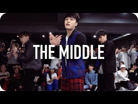 The Middle - Zedd, Maren Morris, Grey / Junsun Yoo Choreography