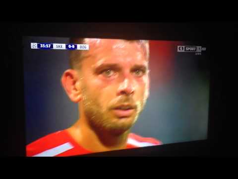 Skenderbeu-Dinamo Zagreb   1-0