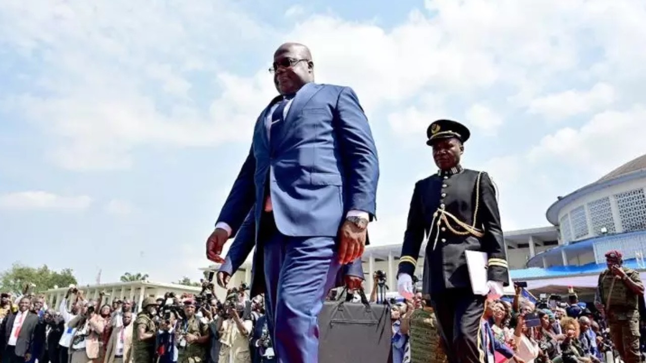 Du front militaire à la rue: les turbulences qui secouent Kinshasa