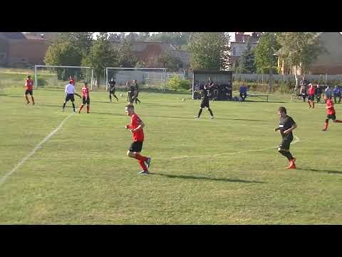 Mecz ligowy A Klasa - LKS Pawłów - LKS Lyski