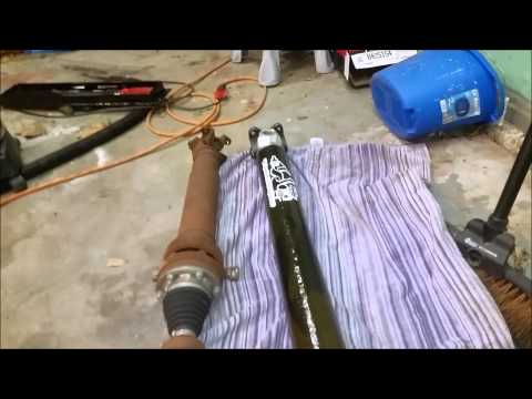 Carbon Fiber Driveshaft Install 2005 Mustang GT