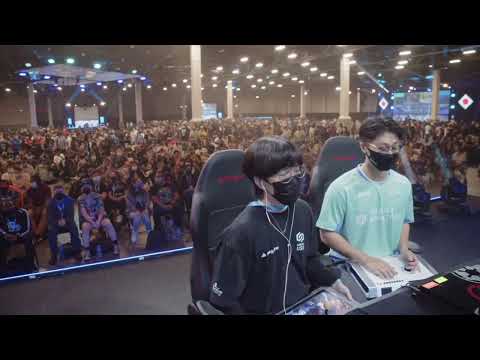 #evo  2022 The most insane match - Jeondding (julia) vs Pinya (masterraven)