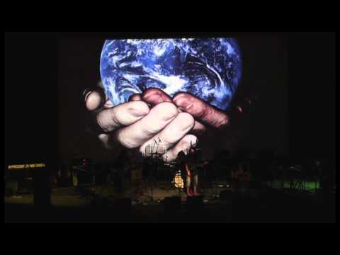 2 Generations - Bloudící sám v sobě