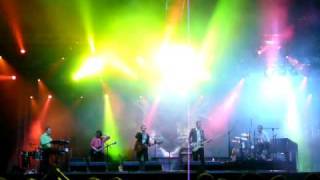 The car is on fire - Oh Joe (live)