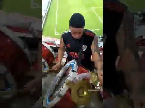 LOS BORRACHOS DEL TABLON14