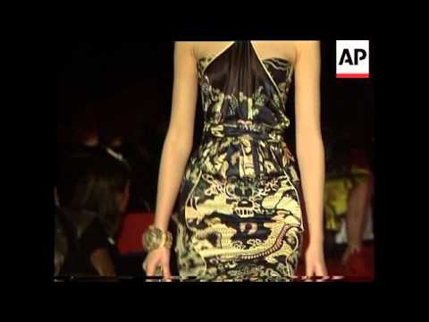 Tom Ford bows out with farewell show for YSL