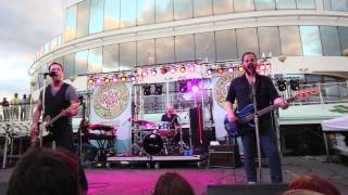 "Never Give In" - Will Hoge