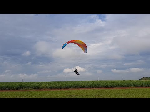 Pouso Voo 253 de Paramotor IKE Costa - 03/12/2022 - Ninho dos Condores