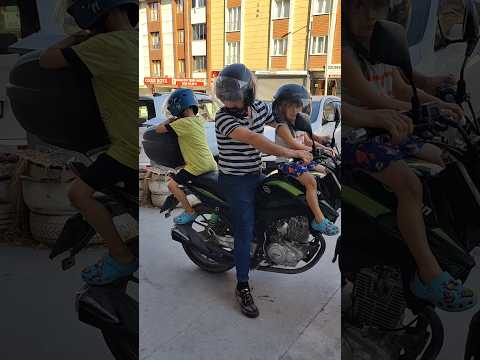 Hamza motora ters bindi 😱#motor #babaoğul #anneoğul #keşfetbeniöneçıkar #viralvideo #hamzaali #akım