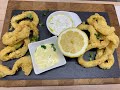 Хрупкави калмари по гръцки. Два соса. Хрупкави калмари по гръцки. Два соса.