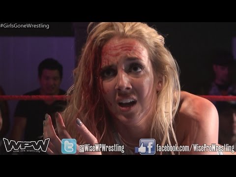 Chelsea Green Has Confrontation With Fan