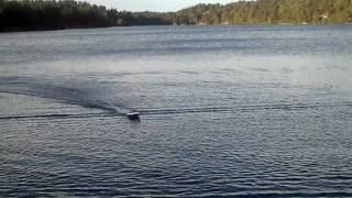 preview picture of video 'RC boat driving in Lillesand'