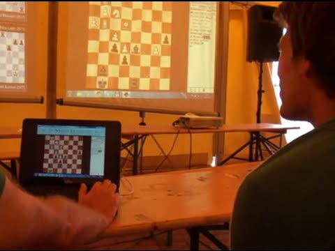 A 7.25. IM  Cyril Ponížil  -  IM  Pouya Idani  0 - 1