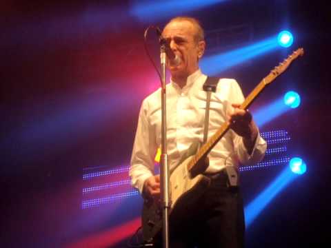 Status Quo - Spinning Wheel Blues - Blackburn King George's Hall 03.12.10 HQ