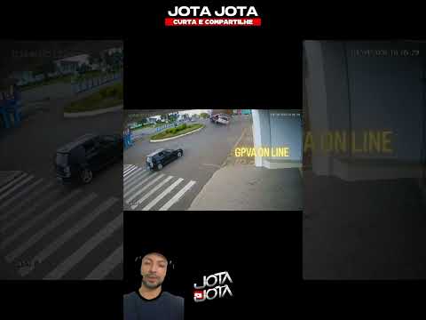Acidente em Imbituva no Paraná: Caminhão tomba em rotatória e mobiliza equipes
