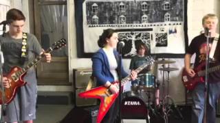 Scarlet Revolver - Detroit Rock City