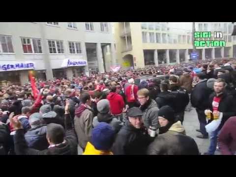 Bayern Fans machen sich heiß vor dem kleinen Derby Bayern II vs Sechzig II