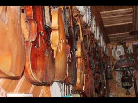 Authentic Hutsul Music from the Ukrainian Carpathians, Roman Kumlyk