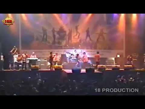 Dewi Perssik Teman Tapi Mesra !!!