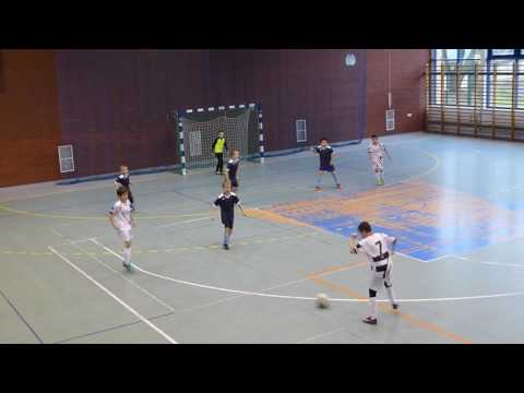 Jaguar Gdańśk - UKS Cisowa Gdynia 2006 - gole