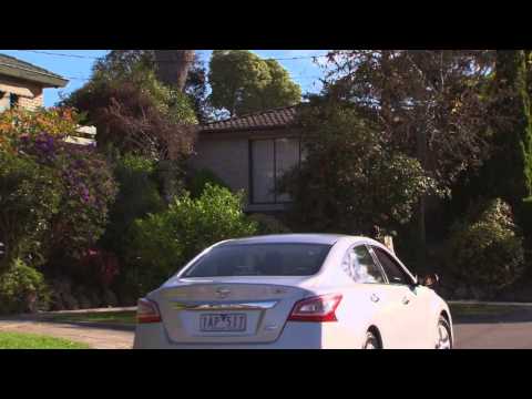 Neighbours - Tuesday 2 September: Clip