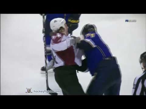 Ryan Wilson vs T.J. Oshie Apr 5, 2011