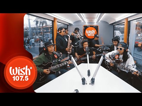 We Got performs "Sana Naman" LIVE on Wish 107.5 Bus