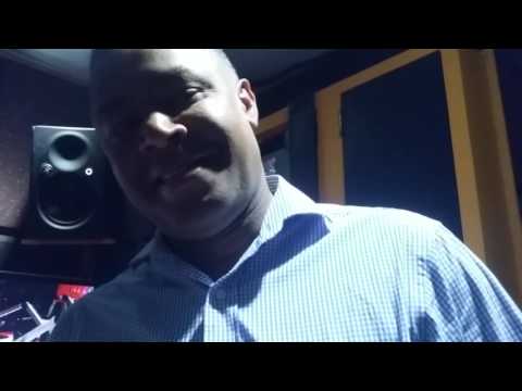 El cheque torre de control 2 en domingo latino