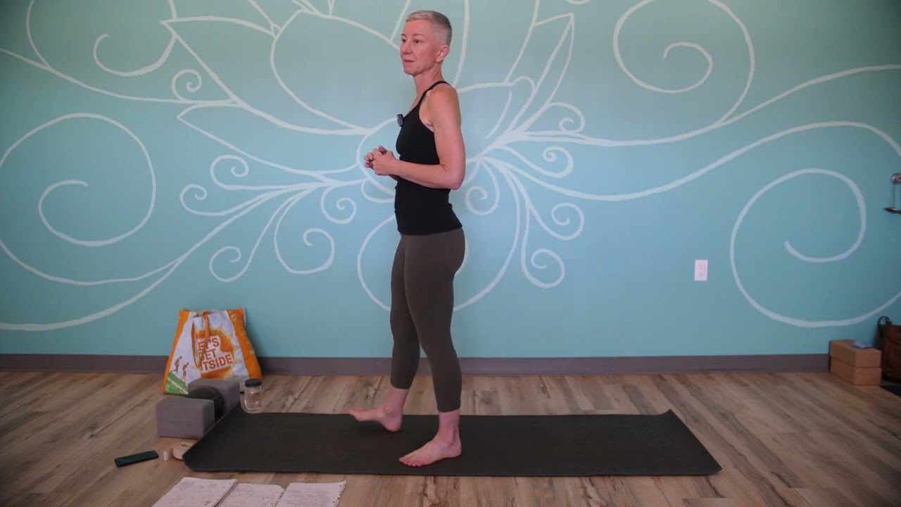 November 6, 2022 - Amanda Tripp - Yoga Tune Up