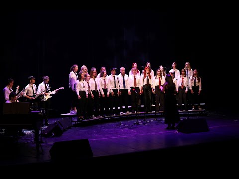 Združeni zbor PRHG&GAM i školski bend - The Beatles: With a little help from my friends